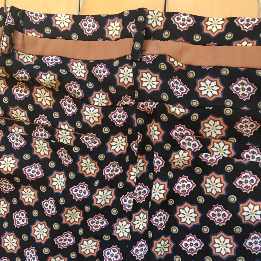 Like New gorgeous cotton candy skinny pant… - Picture 6 of 8